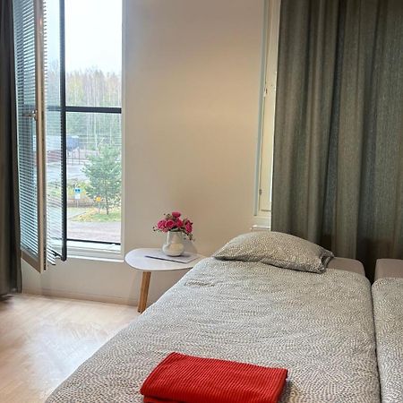 Entire Apartment Near Helsinki Airport In Kivistoe Вантаа Экстерьер фото