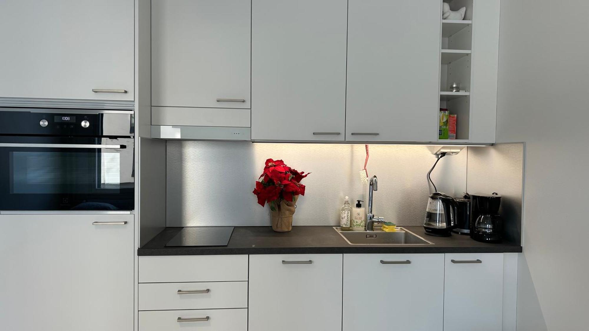 Entire Apartment Near Helsinki Airport In Kivistoe Вантаа Экстерьер фото